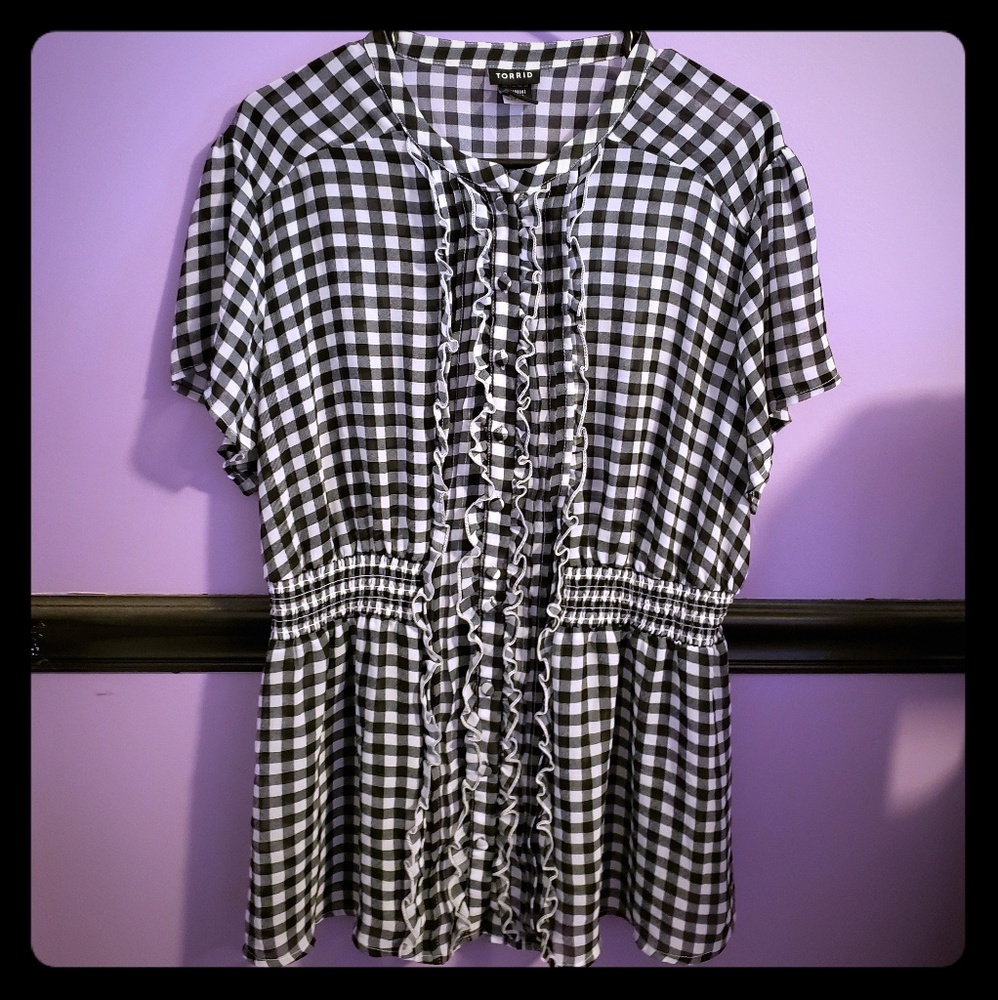 Black and White Gingham ruffle top
